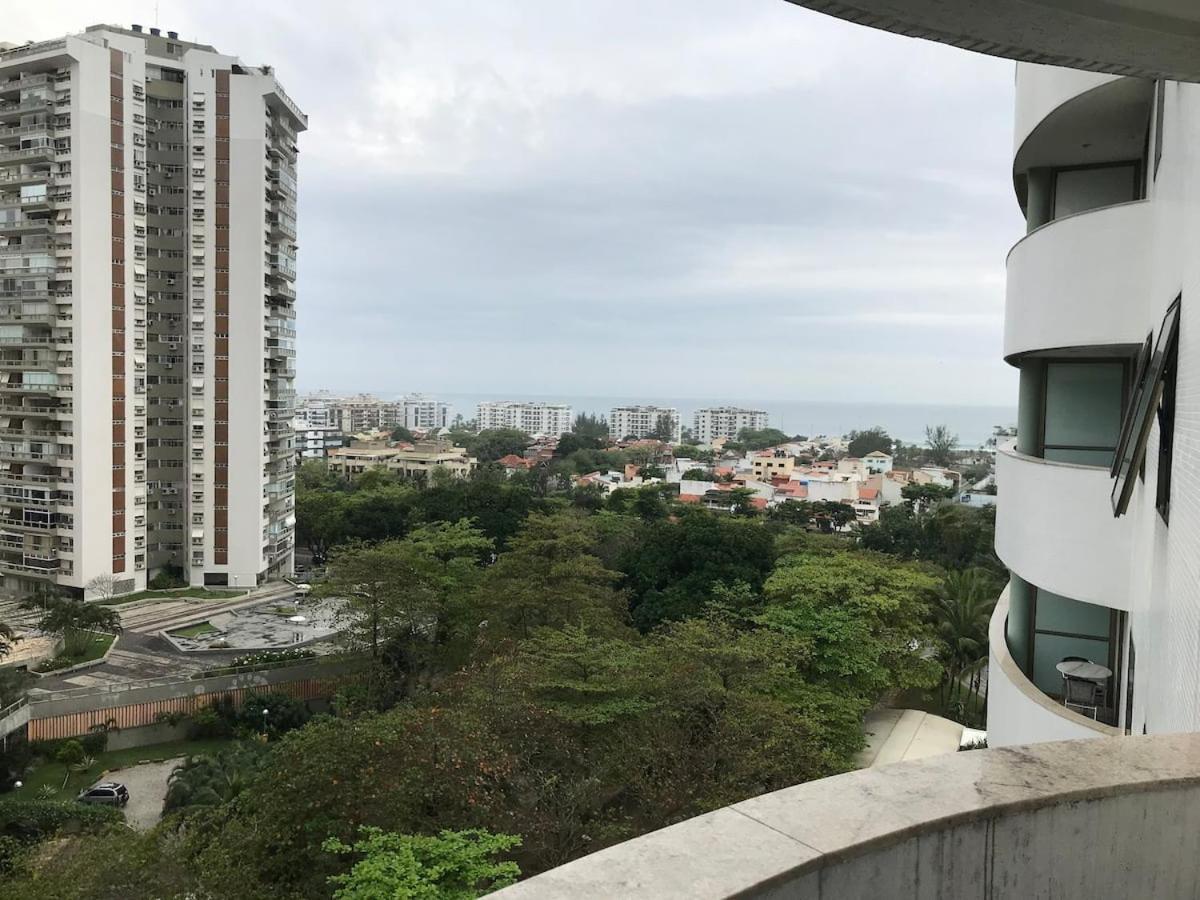 Flat - 17061